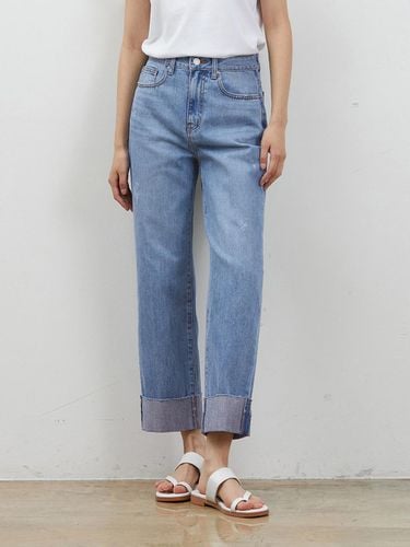 DENIM ROLL UP STRAIGHT PANTS BLUE - RYUL + WAI: - Modalova