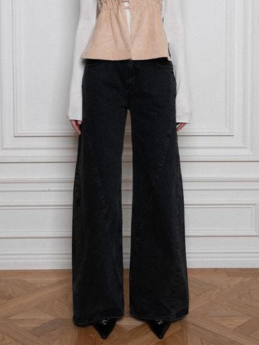 DOUBLE CURVED DENIM PANTS - Porta - Modalova