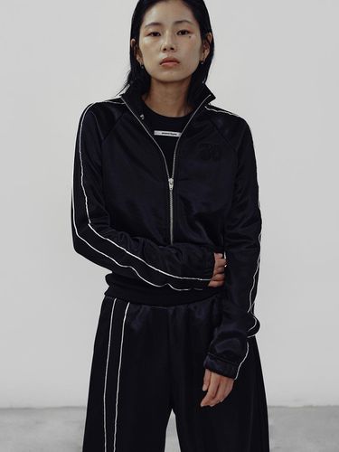 Shiny band zip up jacket - answerisyes - Modalova