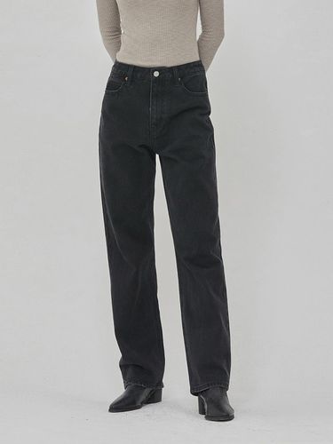 DENIM LONG STRAIGHT PANTS WASHING BLACK - RYUL + WAI: - Modalova