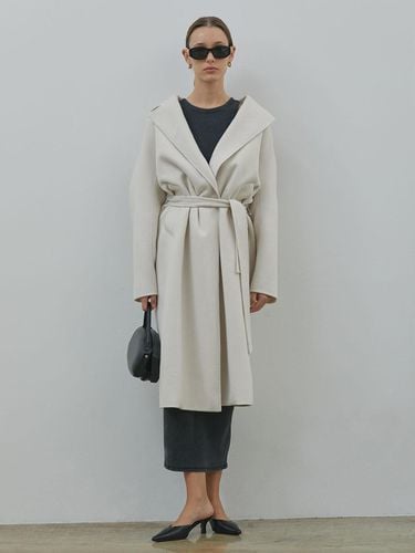 Madelyn Wool Coat _ Off White - Aupres - Modalova