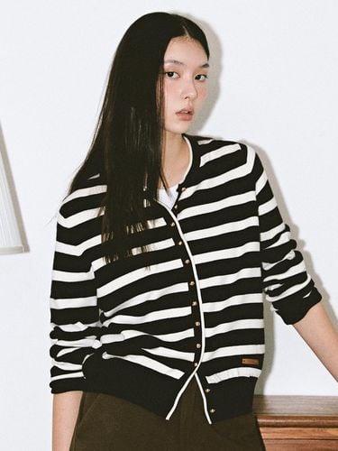 Gold button striped knit cardigan (MOECKC09MBK) - marieclaire - Modalova