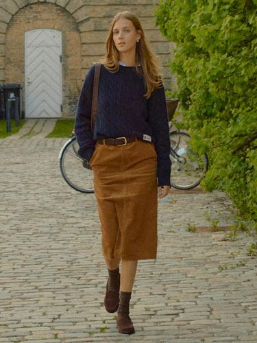 Randers Pencil Corduroy Skirt ( / Navy) - AND YOU - Modalova