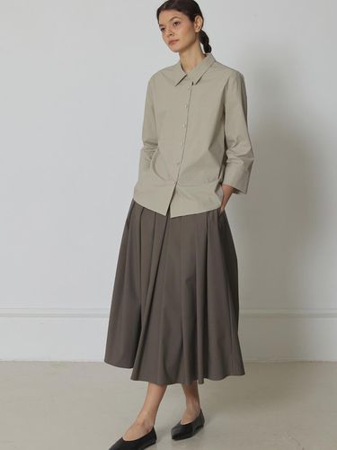 Nouveau classic skirt soft khaki - manuelle et guillaume - Modalova