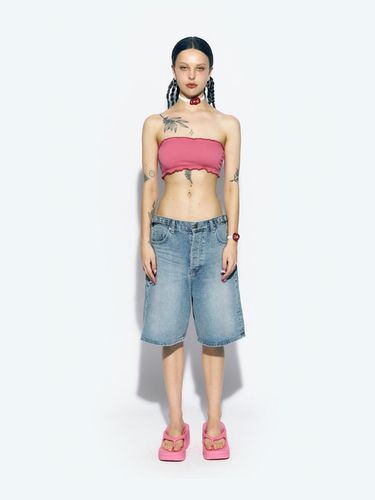 KNEE LENGTH WIDE DENIM PANTS BLUE - asif_CALIE - Modalova