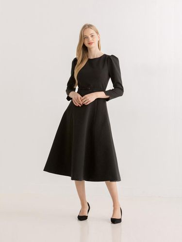 Round-Neck Flare Dress(LL) / (3color) - LE ROMAN - Modalova