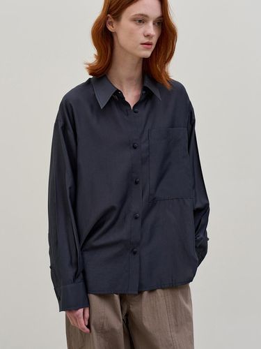 SILKY RELAX POCKET BLOUSE_NAVY - Have&Have - Modalova