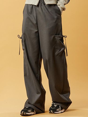 Ribbon strap wide cargo BANDING slacks [] - KOLEAT - Modalova