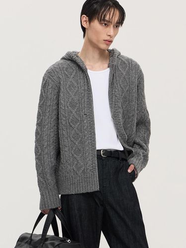 Oversized Fit Cable Hooded Zip-Up Knit wear - TNGT - Modalova