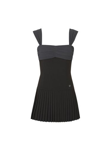 MERRY PLEATS DRESS charcoal - PAIN OR PLEASURE - Modalova