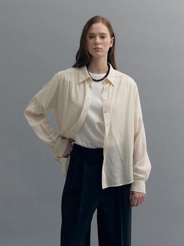 SHIRRING COLLAR BLOUSE - MOAT - Modalova