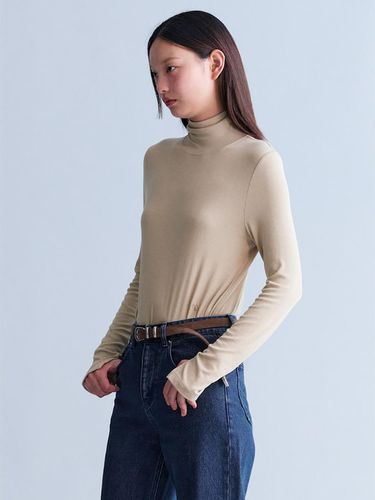 Essential Color Turtleneck TShirts Light (KE - kuho plus - Modalova