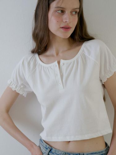 Half Puff Button T-Shirt - lettera - Modalova