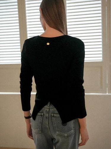 Back slit point ribbed T-Shirt_Black - KNOWN BETTER - Modalova