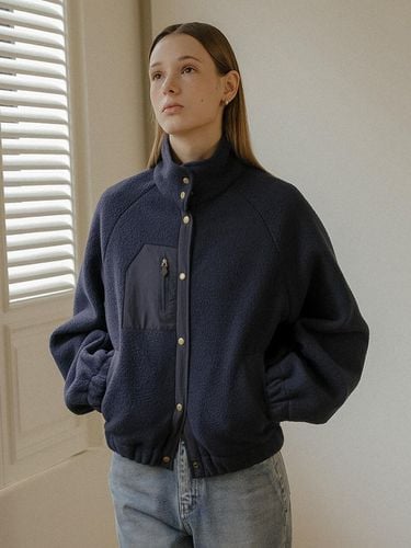 Dumble high neck fleece jacket_Navy - KNOWN BETTER - Modalova