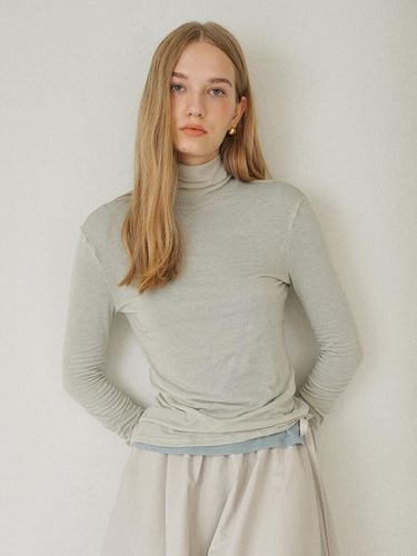 Soft Turtleneck T-shirt NEW4AE825 - on&on - Modalova