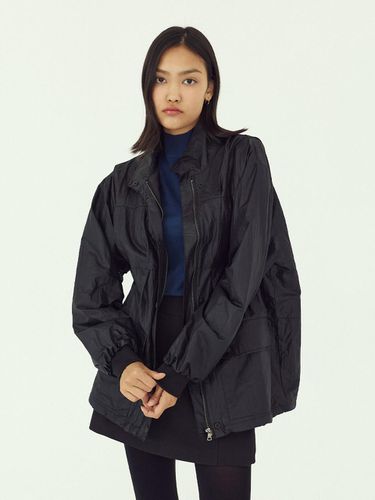 Alpine Windbreaker (Black) - Le Metier - Modalova