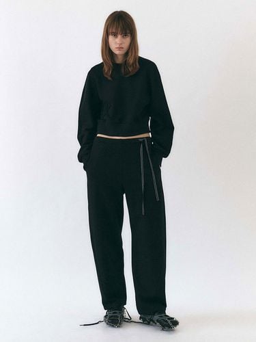 Oval Sweat Pants (Black) - YUNSE - Modalova