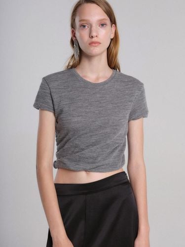 Twisted Cropped T-shirt-Gray - MAGJAY - Modalova