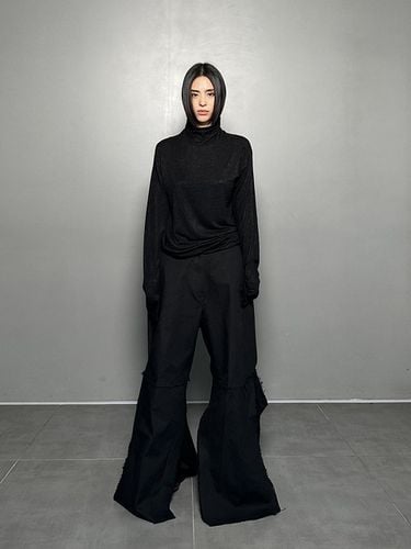 AMU CUT-OUT TROUSERS #BLACK - AMU - Modalova