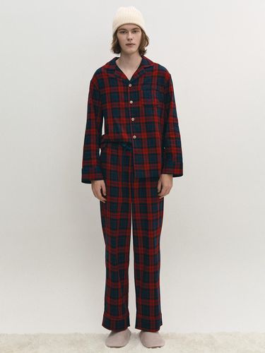 Men Red Flannel Check Pajama Pair - GRAYDATION - Modalova