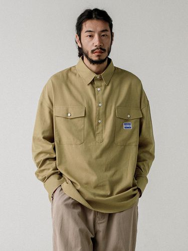 Wars Union Two-Pocket Half Open Shirt - RUGGED HOUSE - Modalova