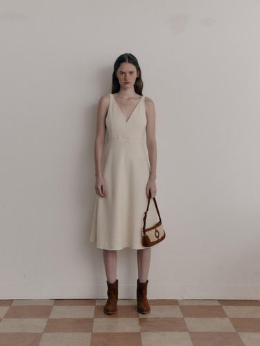 Wool V - Neck Dress - Verso - Modalova