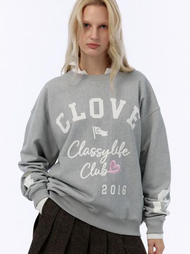 Love Sweatshirt (Grey) - CLOVE - Modalova