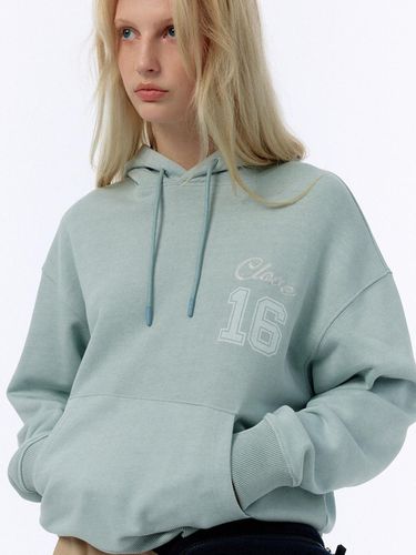 Lettering Hoody (Light Green) - CLOVE - Modalova