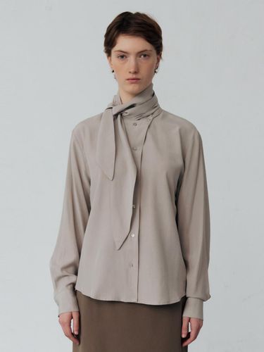 SOFT TIE NECK BLOUSE - Carriere - Modalova