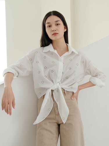 Daisy Lace Knot Shirt - YOUNESS - Modalova