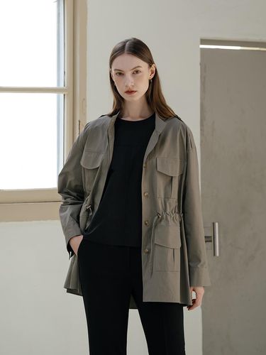 Khaki Cargo Jacket - YOUNESS - Modalova