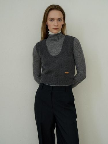 Cashmere Knit Vest_Charcoal - verbom - Modalova