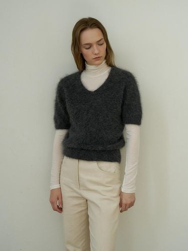 Mohair V Neck Knit_Charcoal - verbom - Modalova