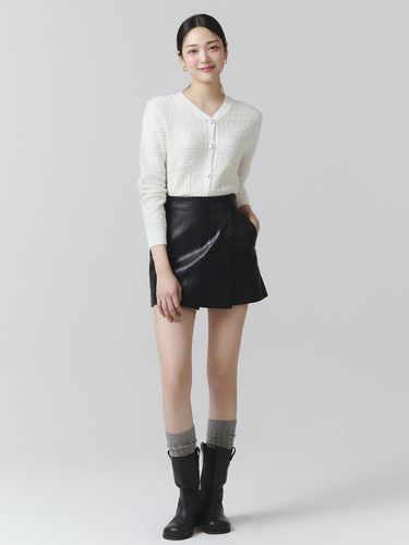 It Misha Eco-leather Shorts ITOAYLP710 (BLACK) - itMICHAA - Modalova