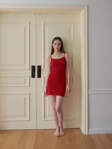 Punching Slim Dress (Red) - OVT-U - Modalova