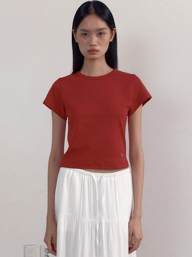 Symbol Slim 90s T Shirts (Dusty Red) - 38comeoncommon - Modalova