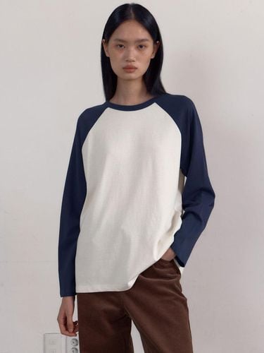 Loose Raglan Long Sleeve T Shirts () - 38comeoncommon - Modalova