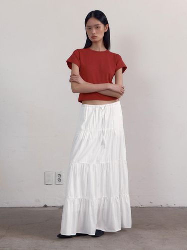 Shirring Tiered Banding Skirts (White) - 38comeoncommon - Modalova