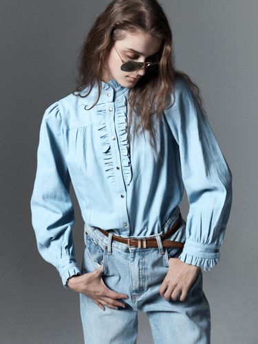 Denim Victorian Ruffled-Placket Blouse (WOMAN)_UTS - UNTAGE - Modalova