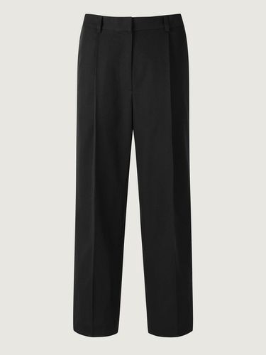 Semi-wide 2 tuck slacks Black_K243PSA002 - DEKAVV - Modalova