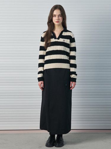 Bold Stripe Collar Knitwear Black_K244KSK223 - DEKAVV - Modalova