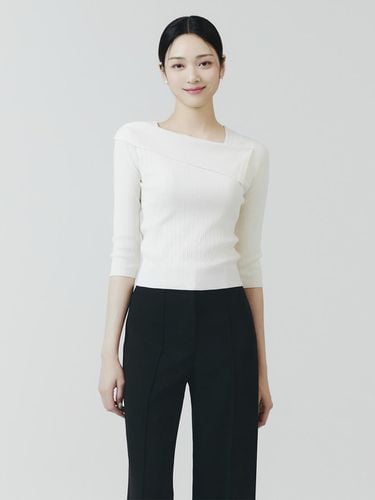 It MICHAA Unbalanced Shoulder Knitwear Pullover IT - itMICHAA - Modalova