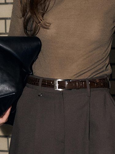 Wide Buckle Leather Belt - RENEJ - Modalova