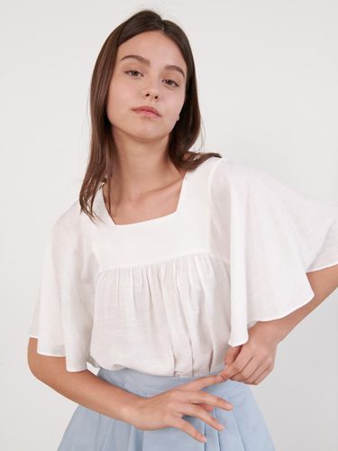 Wing Shirring Top_White - Coett - Modalova