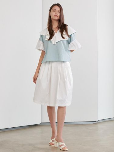 White Ruffle Top_Sky Blue - Coett - Modalova