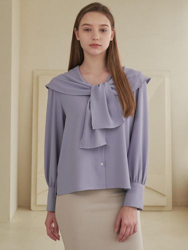 Wide scarf blouse lilac - Coett - Modalova