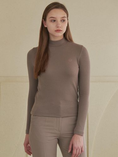 Logo half-turtleneck T-shirt MOCHA - Coett - Modalova