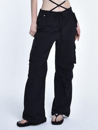 Summer cargo pants (black) - MIDNIGHT MOVE - Modalova