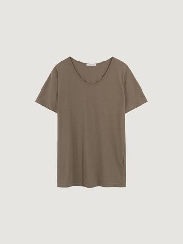 Fresh U neck t - shirts (Mocha) - MAROYH - Modalova